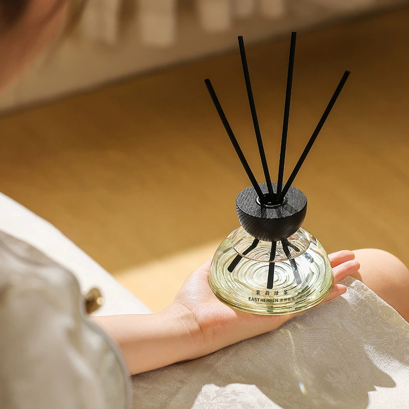 200 ミリリットルリードディフューザーボトルエッセンシャル - Home Fragrance Hotel のレビューと価格